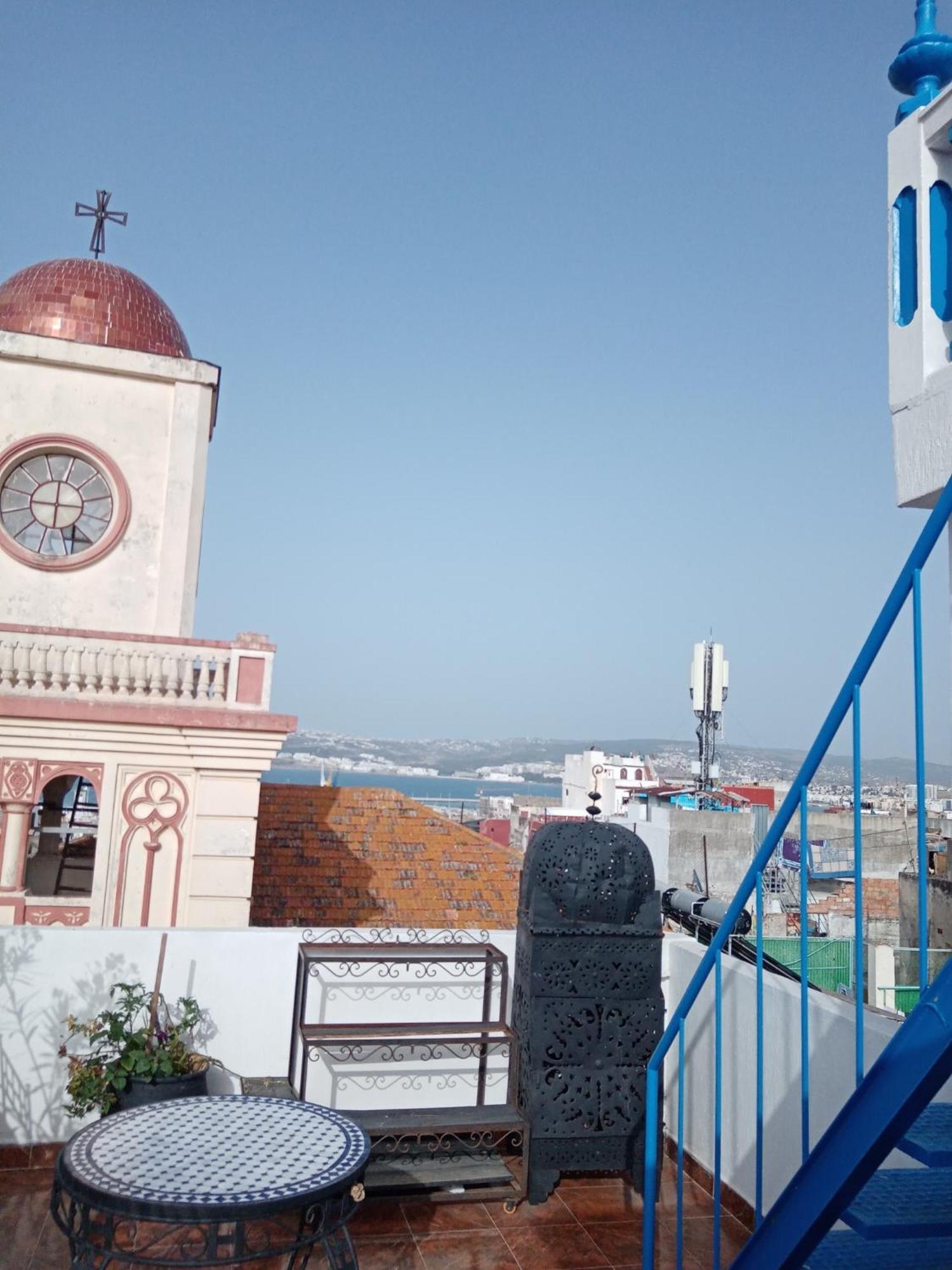 Tangier Medina Roof Top Apartment With Ocean Views Bagian luar foto
